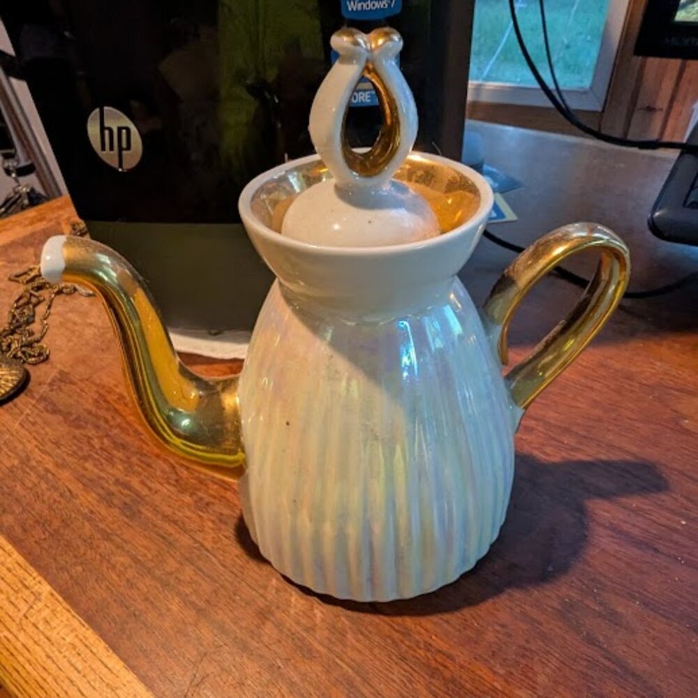 teapot